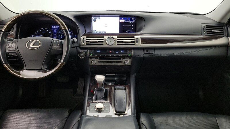 2015 Lexus LS 460 9