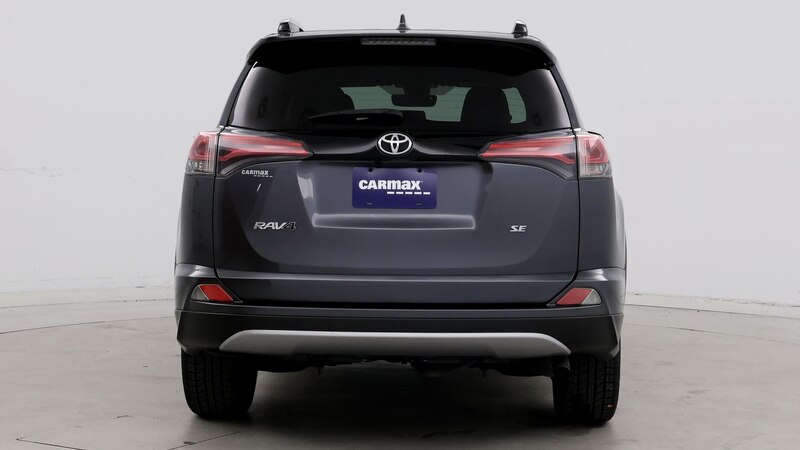 2018 Toyota RAV4 SE 6