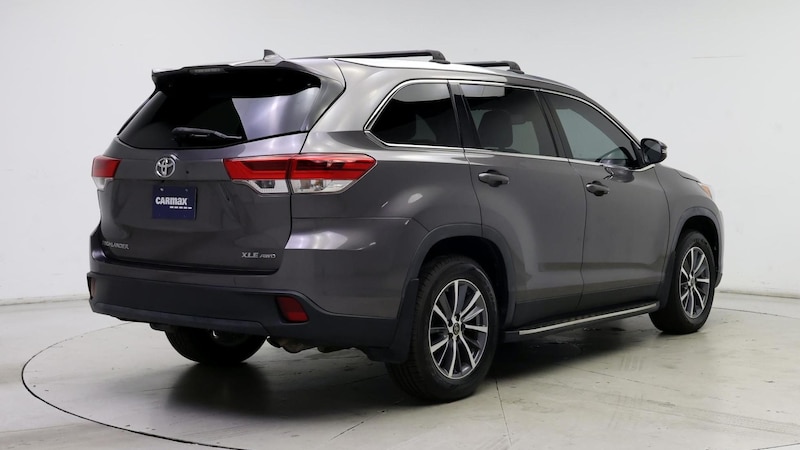 2019 Toyota Highlander XLE 8