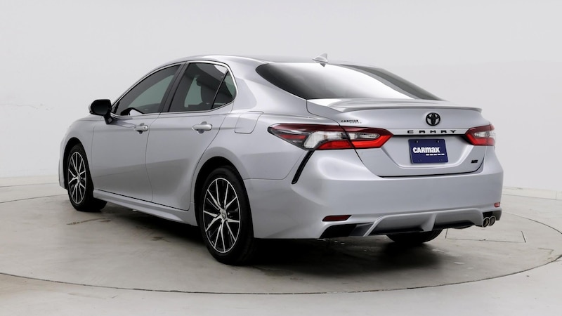 2024 Toyota Camry SE 2