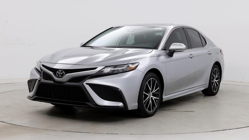 2024 Toyota Camry SE 4