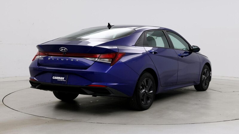 2021 Hyundai Elantra SEL 8