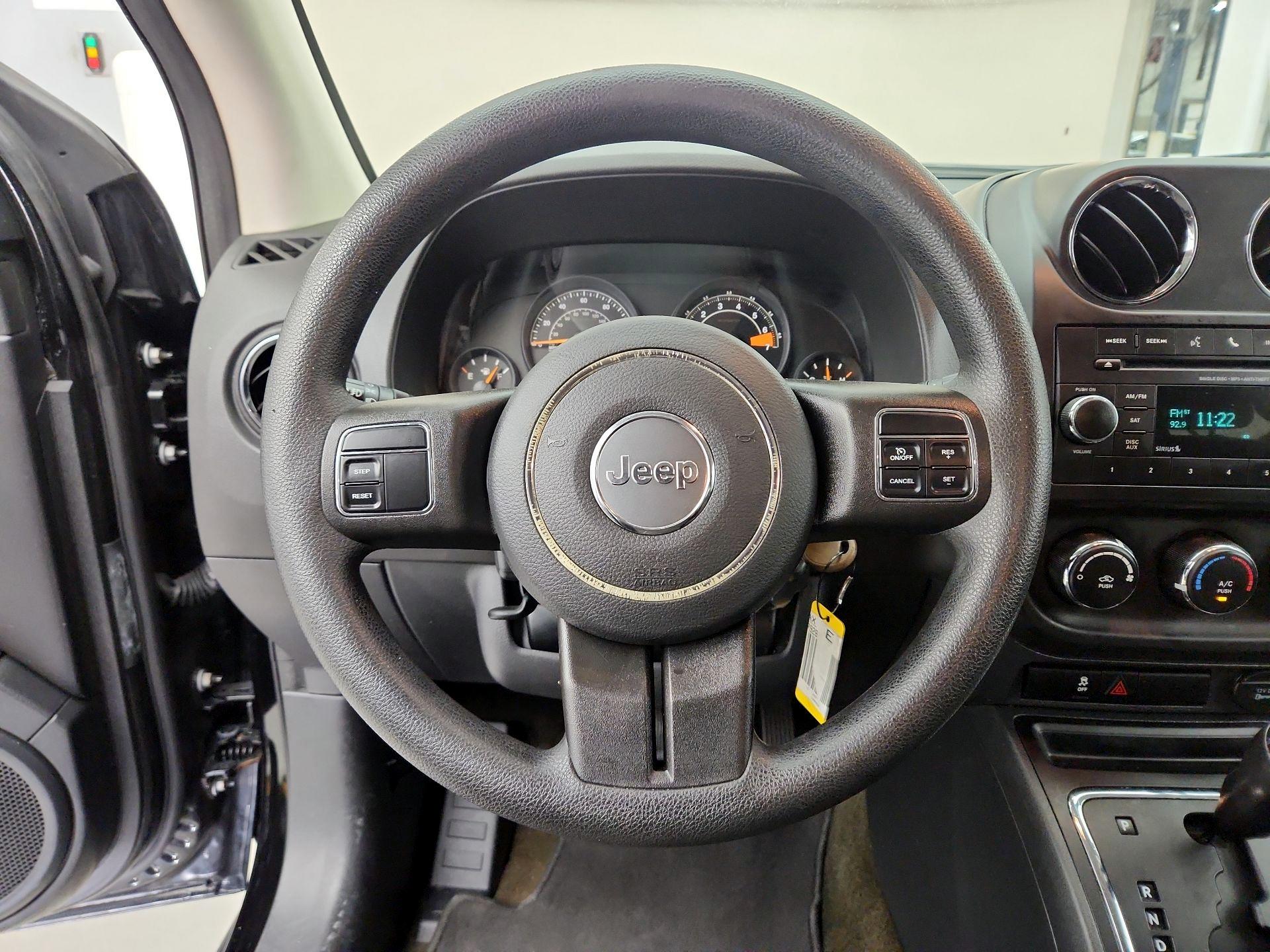 Thumbnail: 2016 Jeep Compass - 10