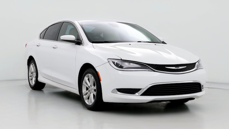 2015 Chrysler 200 Limited Hero Image