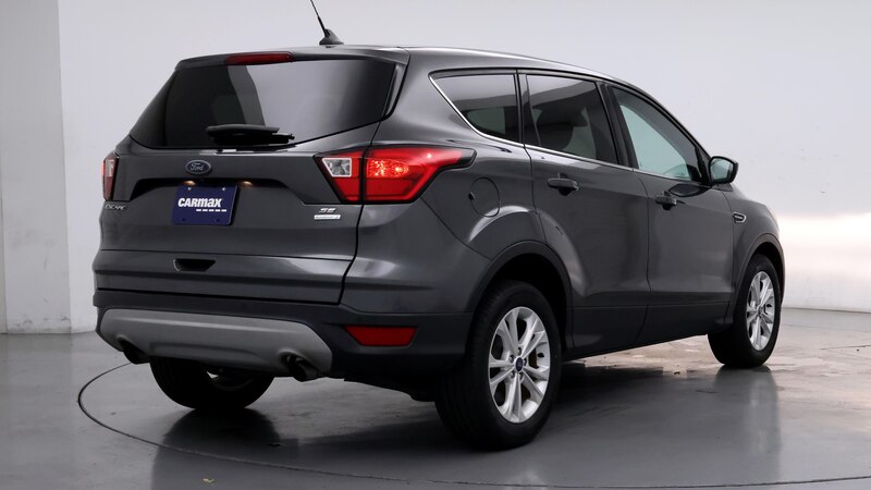 2019 Ford Escape SE 8