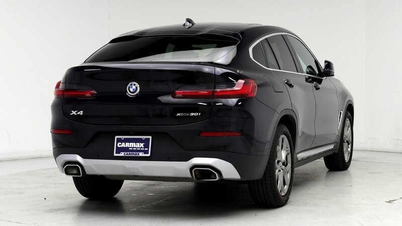 2024 BMW X4 xDrive30i 8