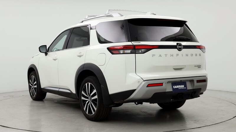 2023 Nissan Pathfinder Platinum 2