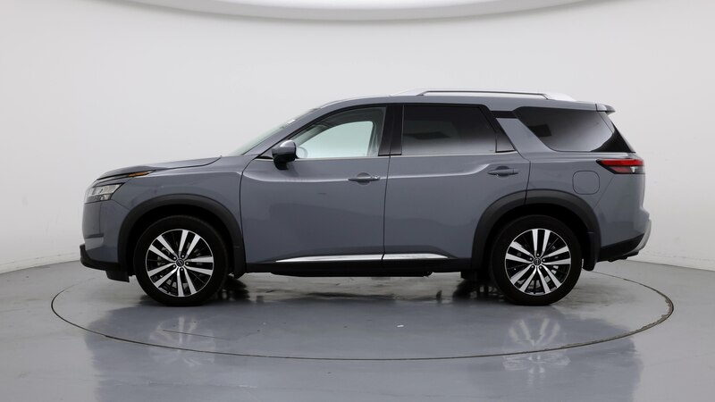 2023 Nissan Pathfinder Platinum 3