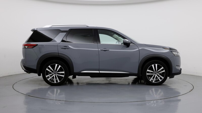 2023 Nissan Pathfinder Platinum 7