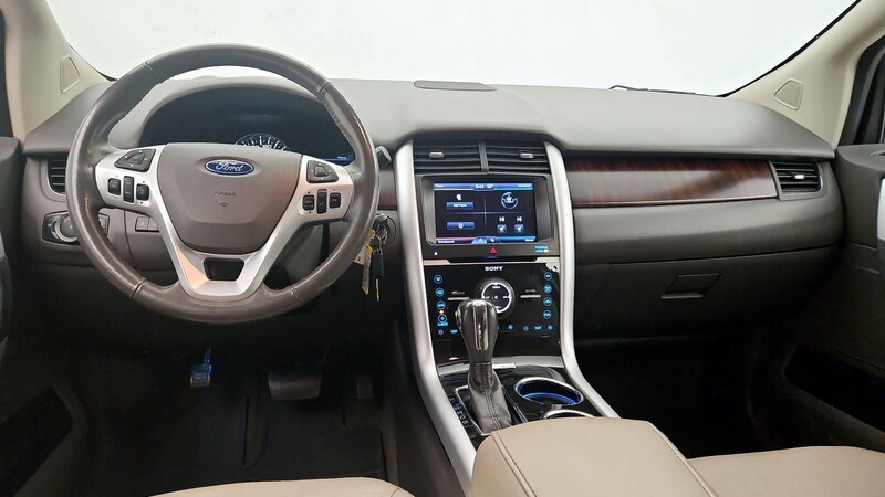 2013 Ford Edge Limited 9