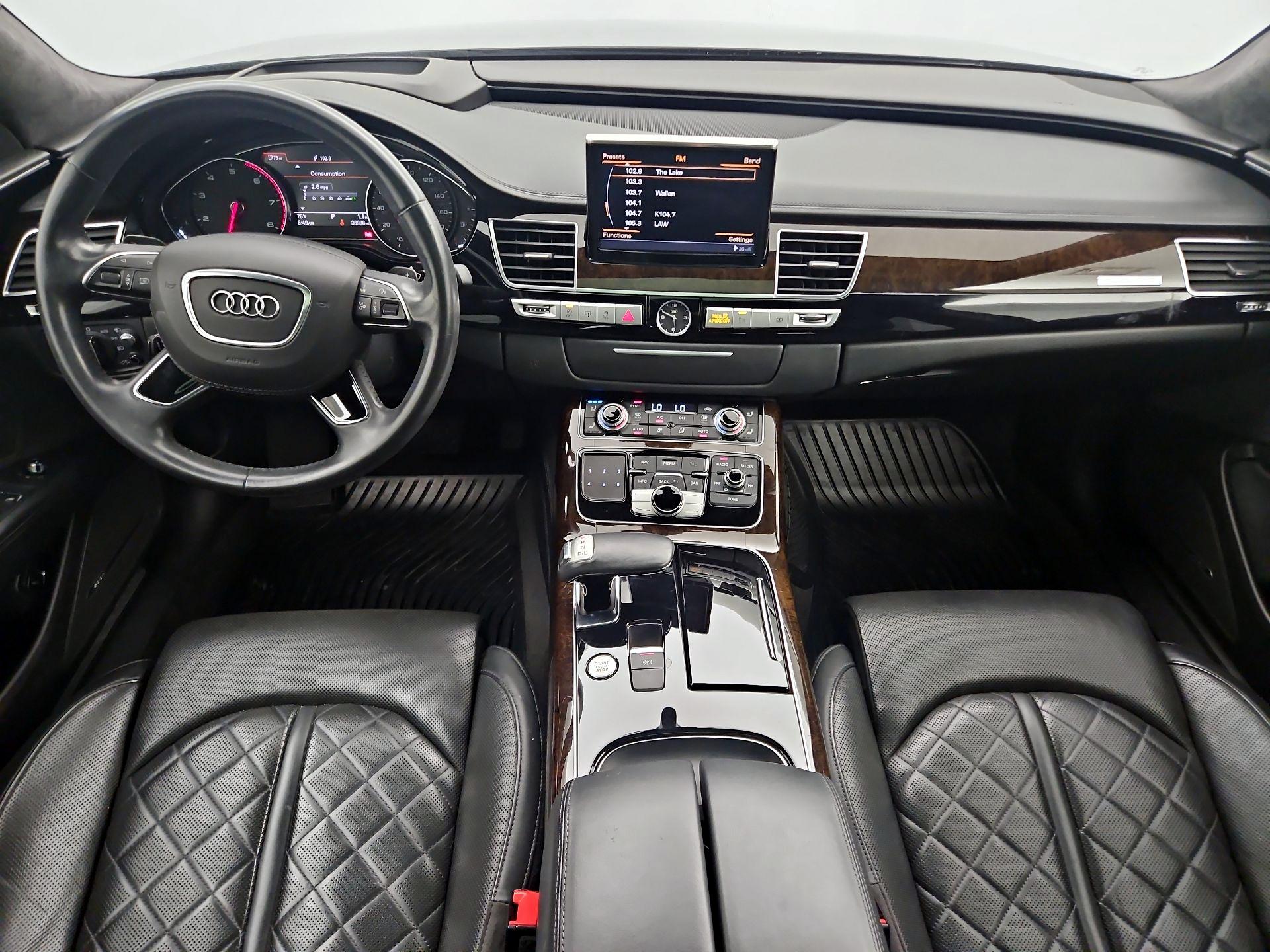 Thumbnail: 2017 Audi A8 - 9