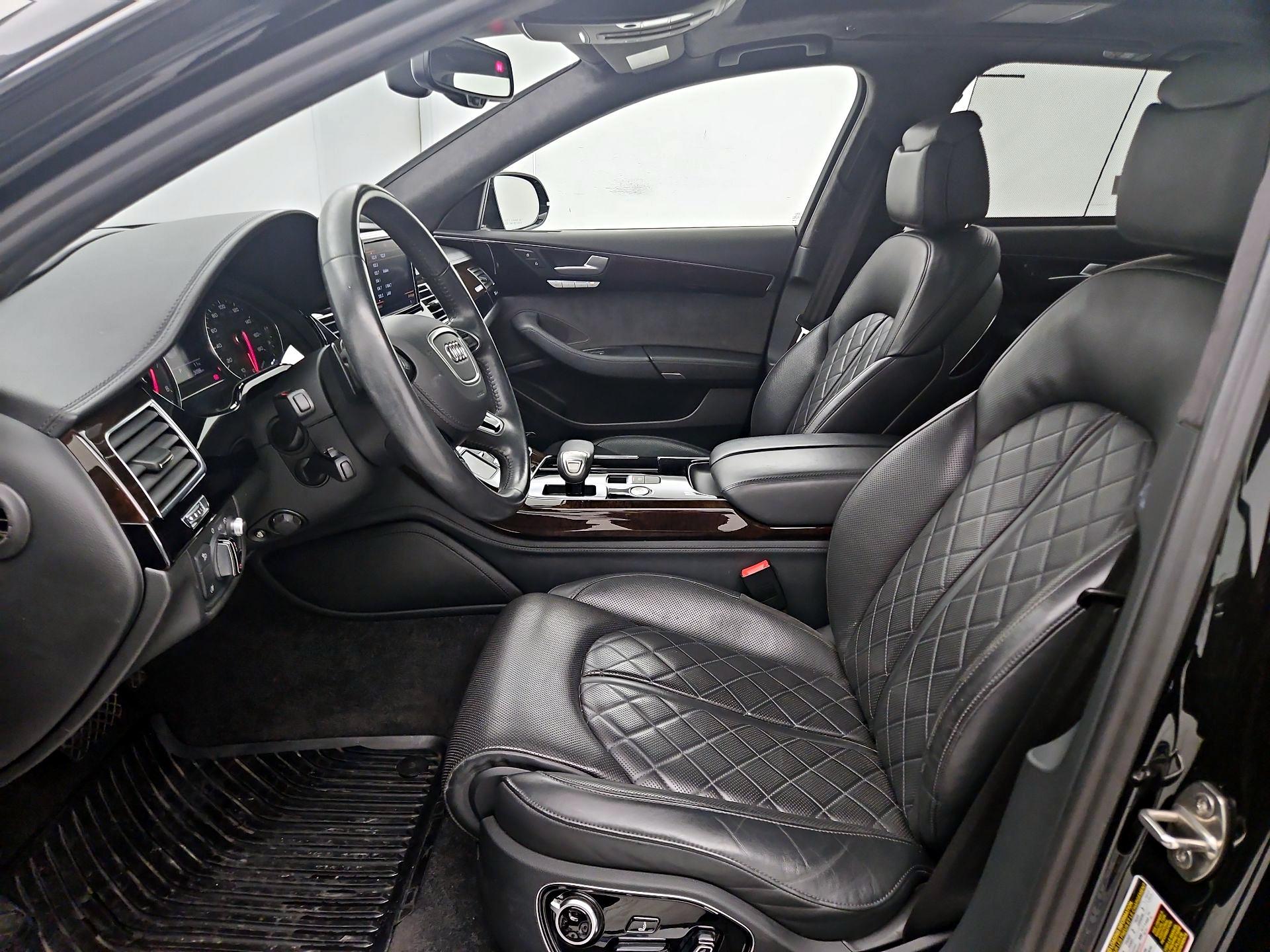 Thumbnail: 2017 Audi A8 - 11