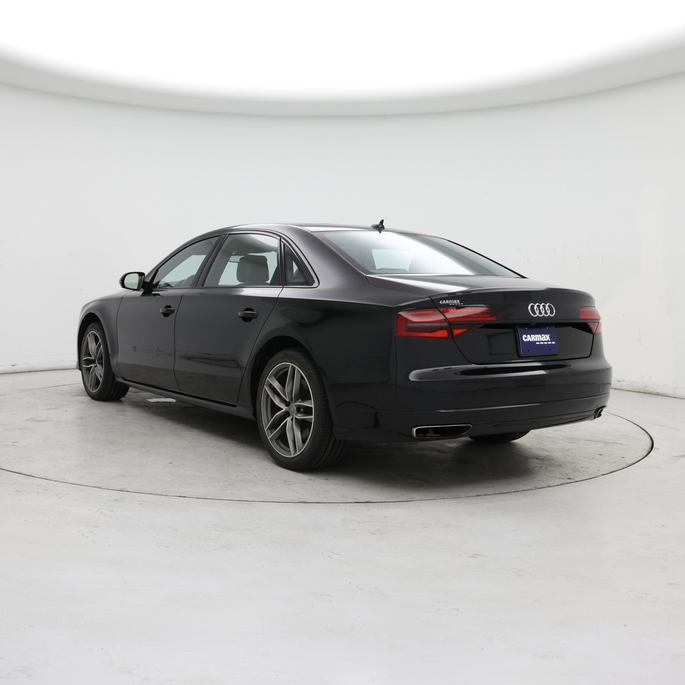 Thumbnail: 2017 Audi A8 - 2