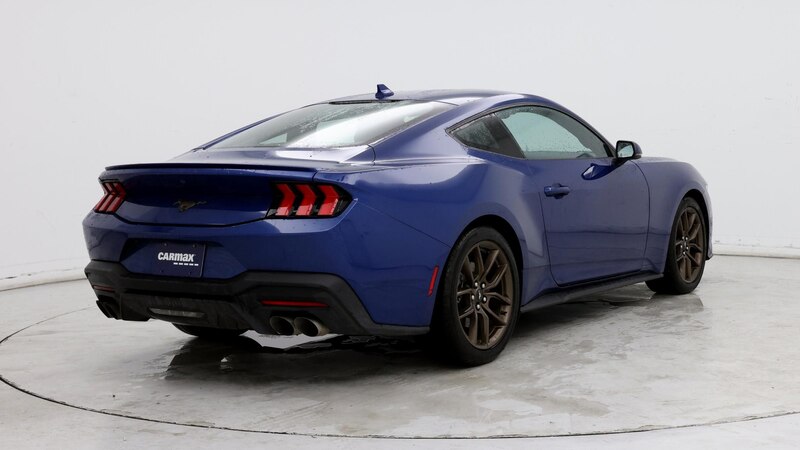 2024 Ford Mustang  8