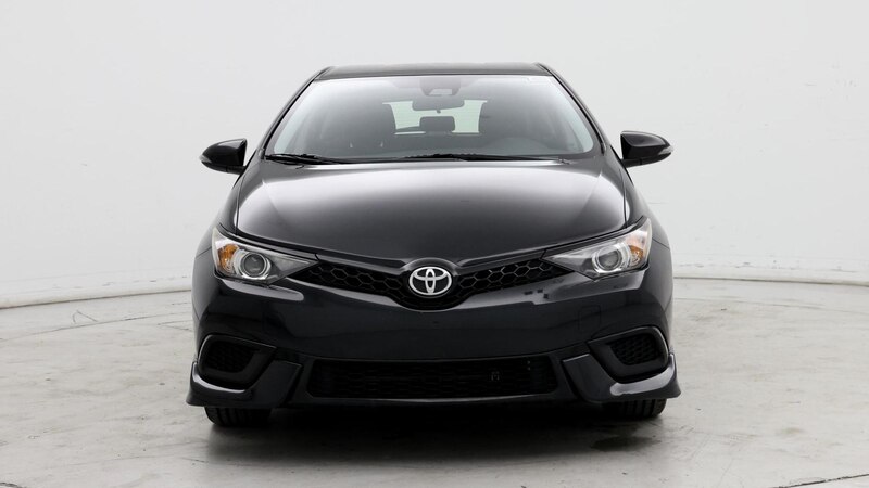 2017 Toyota Corolla iM  5