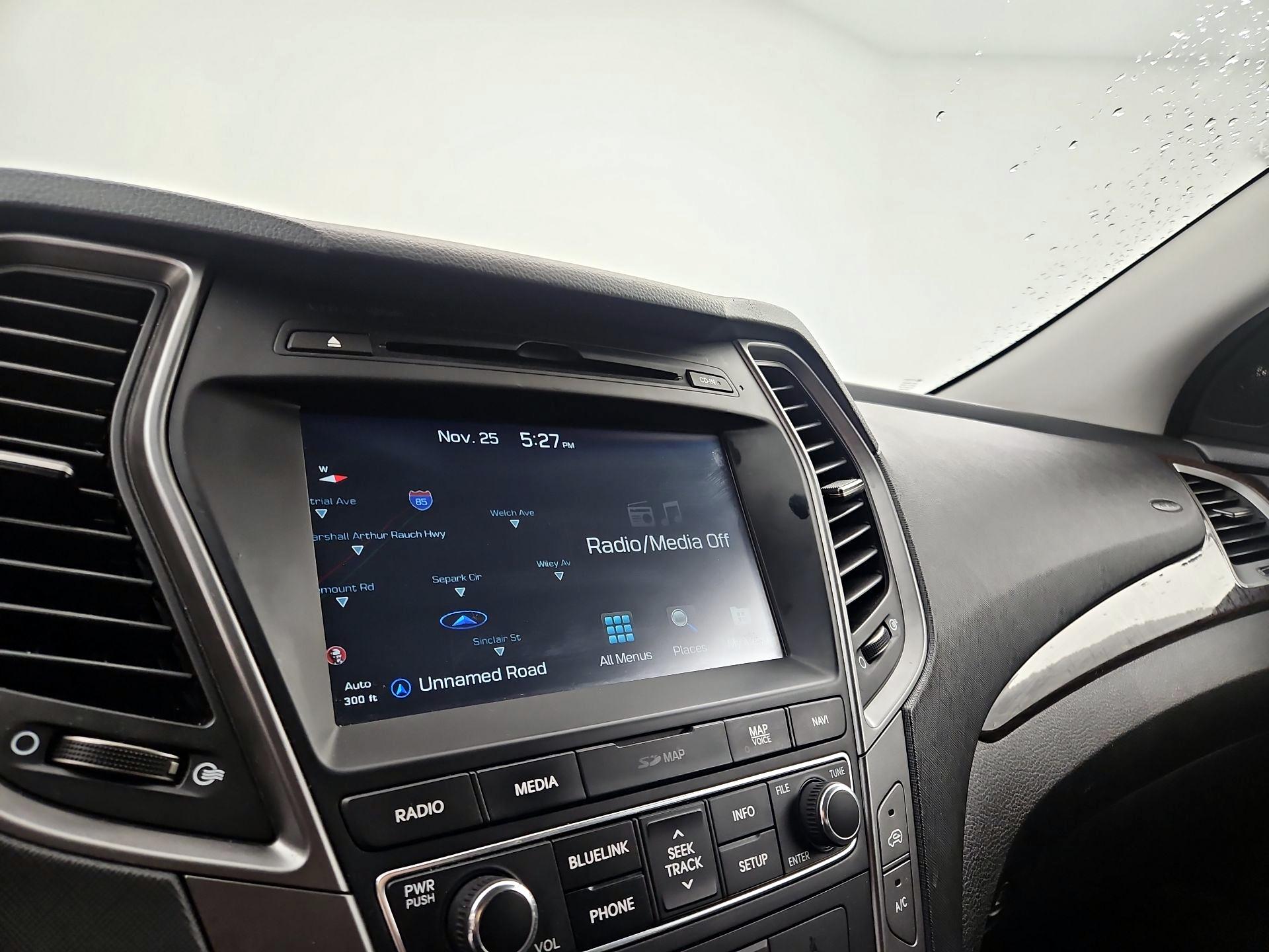 Thumbnail: 2017 Hyundai Santa Fe - 15