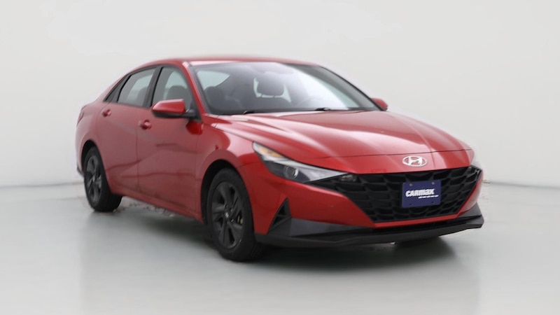 2022 Hyundai Elantra SEL Hero Image
