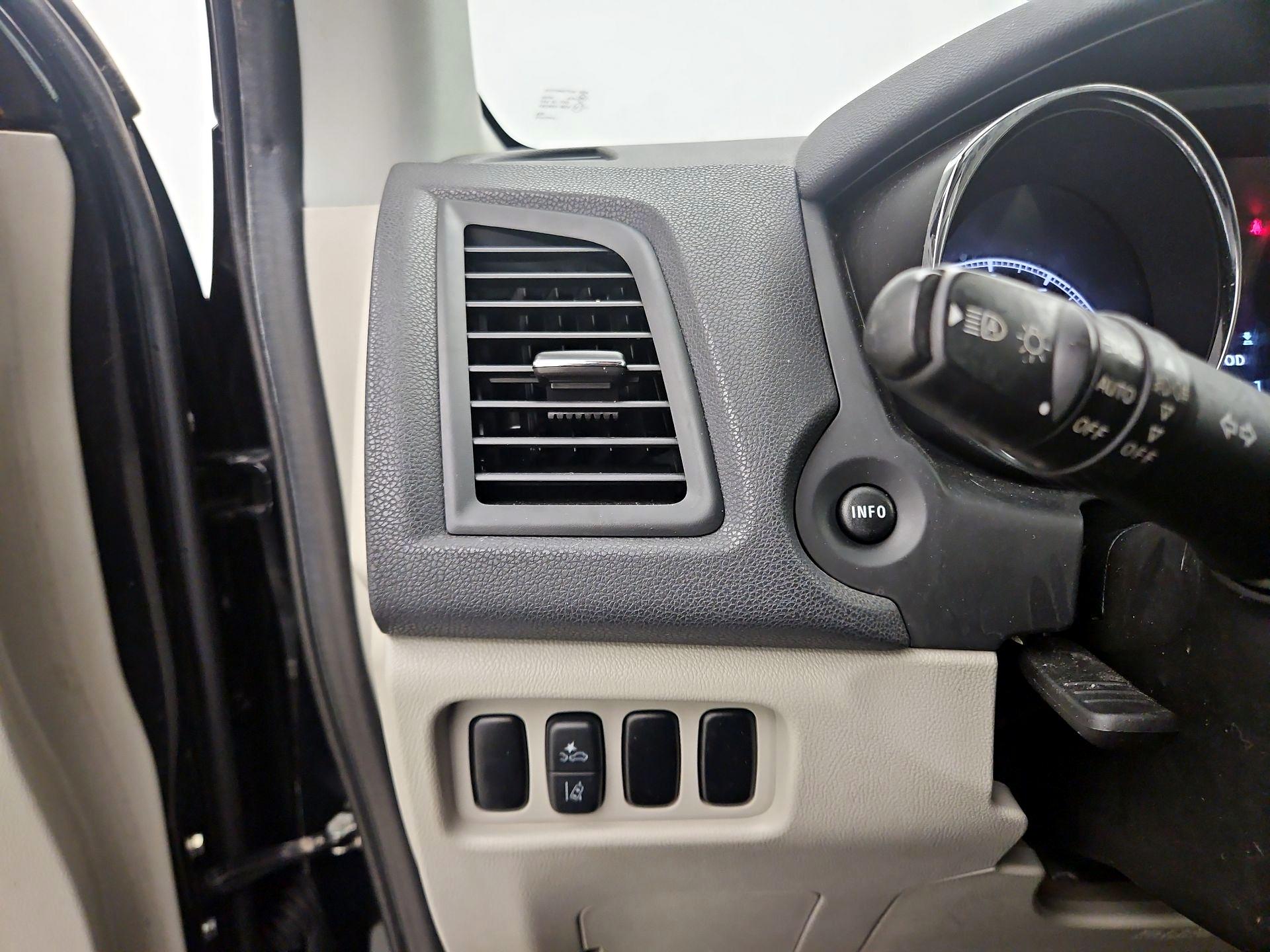 Thumbnail: 2021 Mitsubishi Outlander Sport - 13