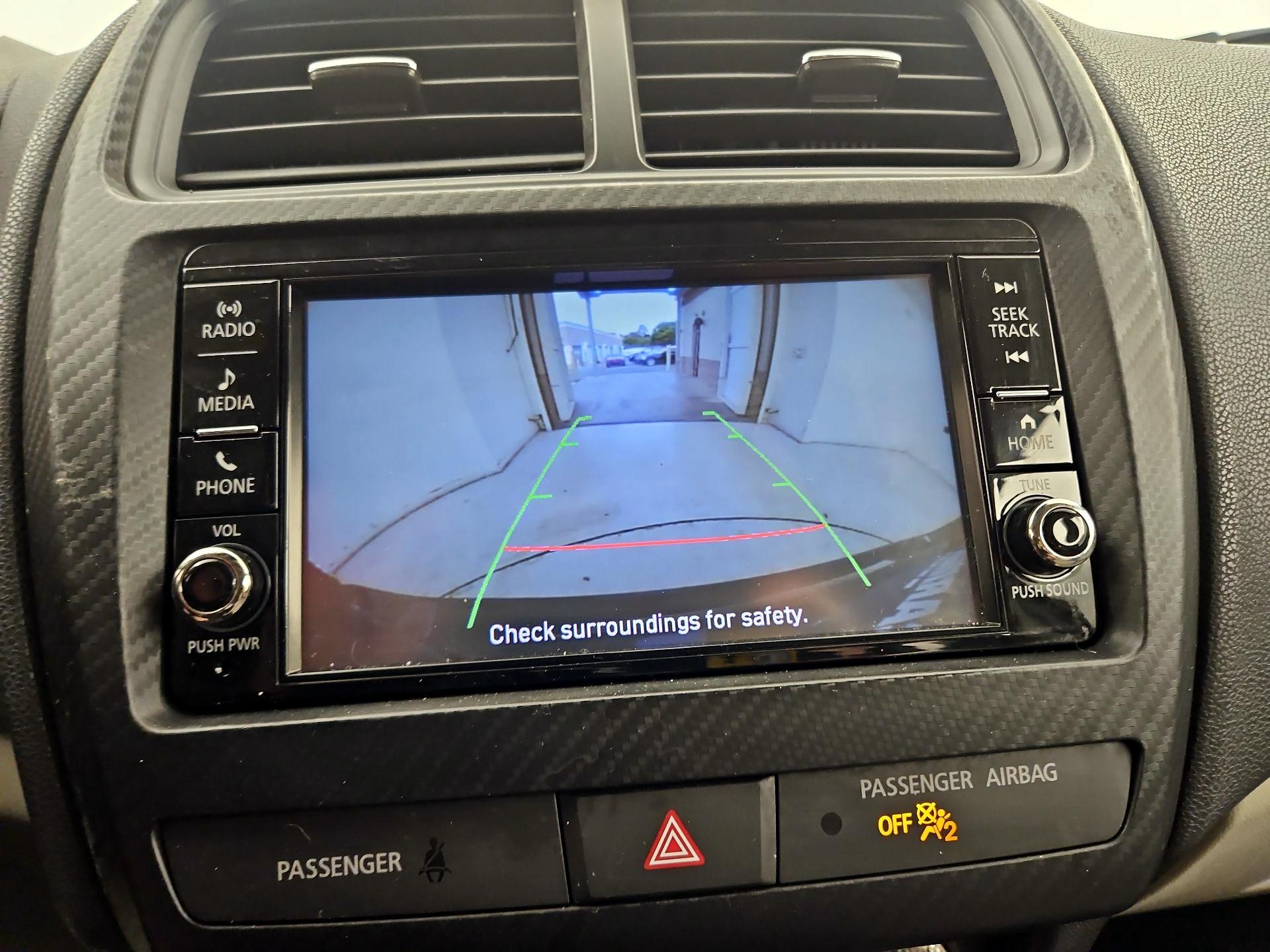 Thumbnail: 2021 Mitsubishi Outlander Sport - 14