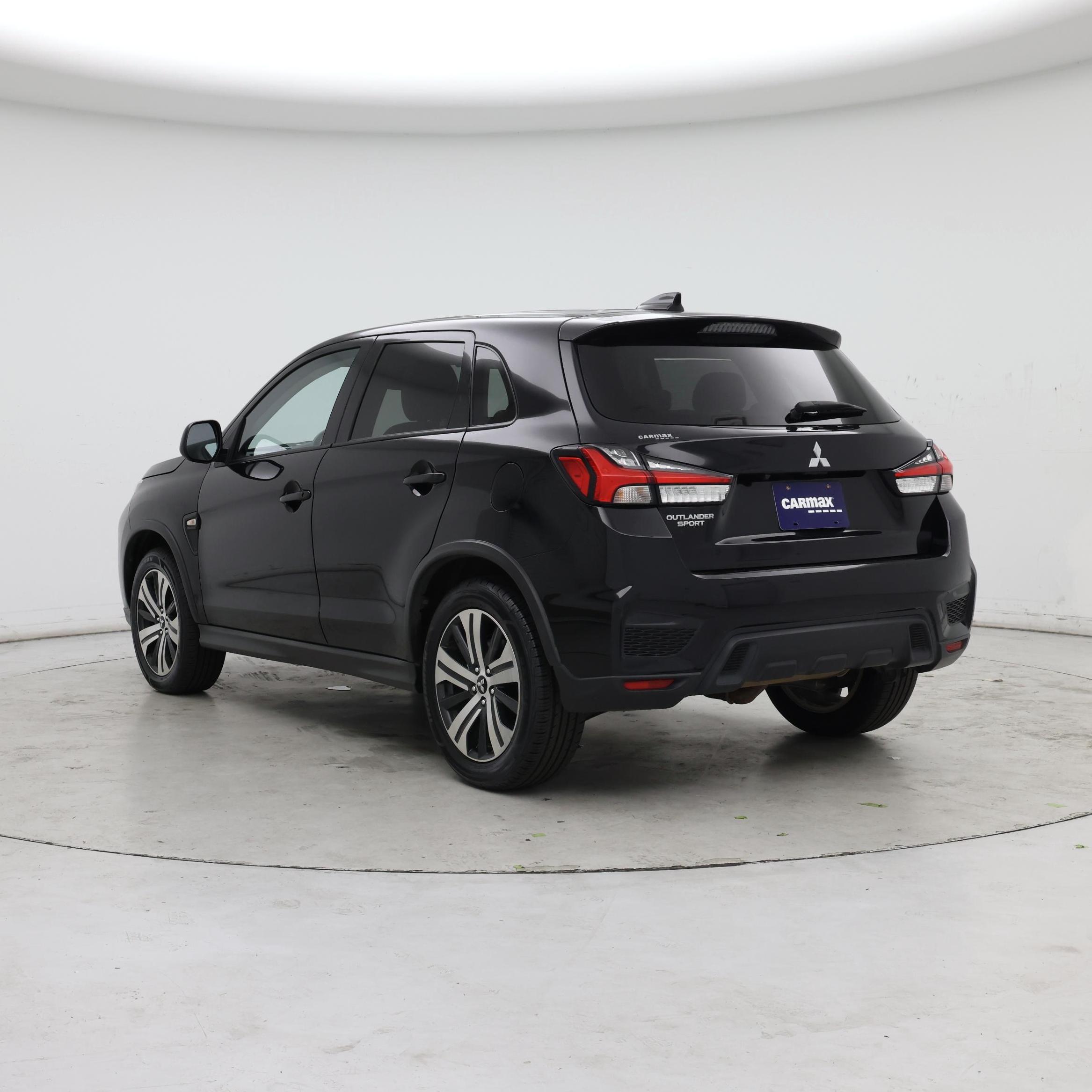 Thumbnail: 2021 Mitsubishi Outlander Sport - 2