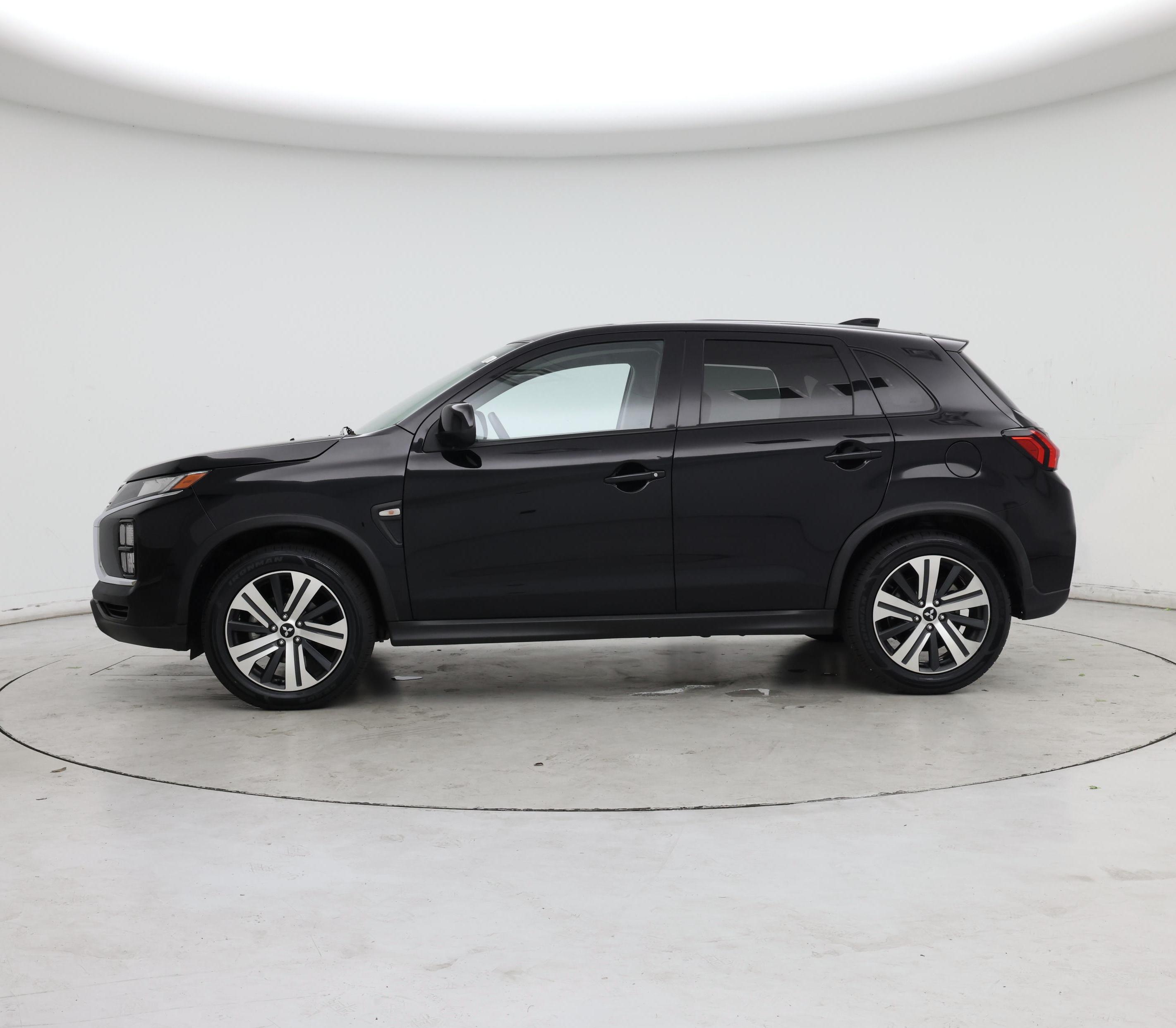Thumbnail: 2021 Mitsubishi Outlander Sport - 3