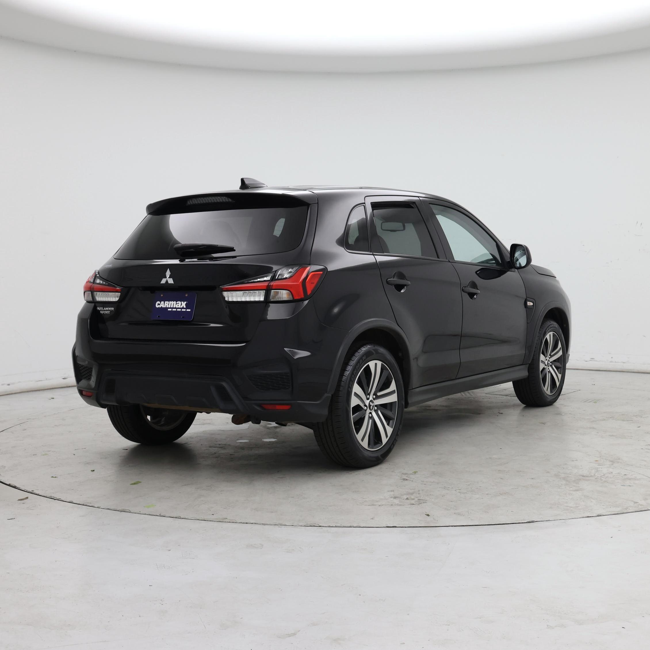 Thumbnail: 2021 Mitsubishi Outlander Sport - 8