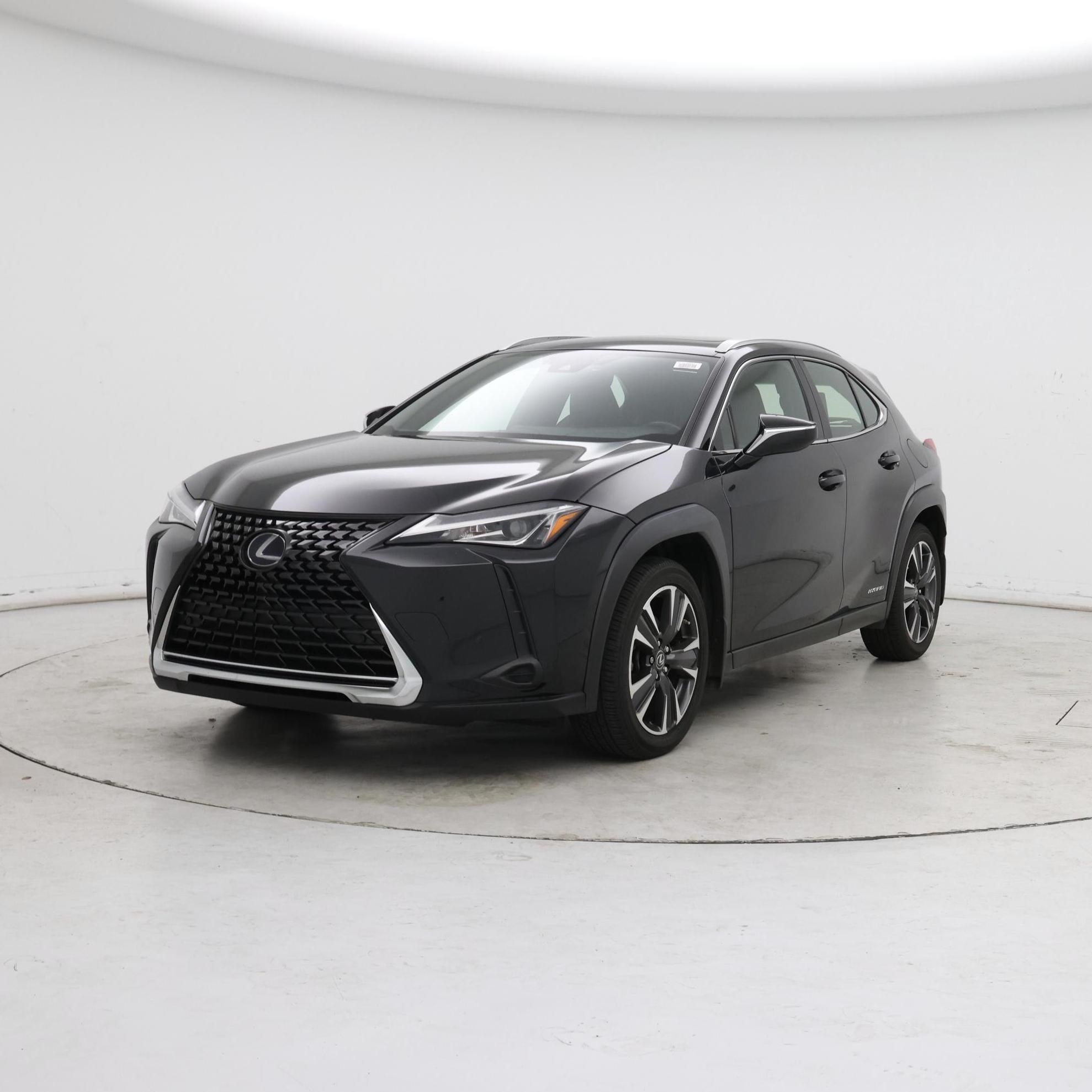 Thumbnail: 2019 Lexus UX - 4