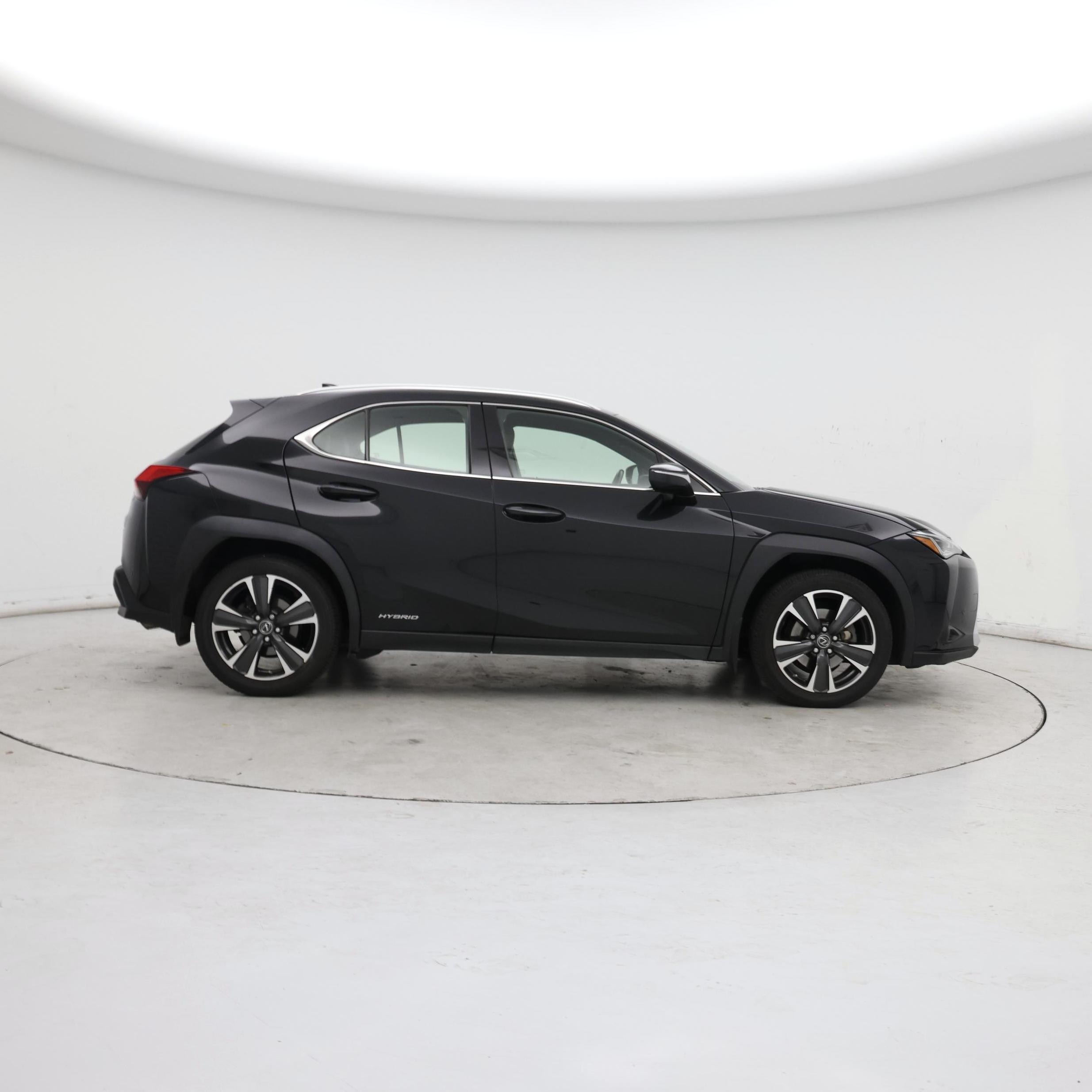 Thumbnail: 2019 Lexus UX - 7