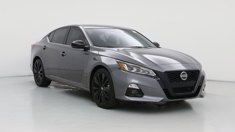 2022 Nissan Altima SR Hero Image