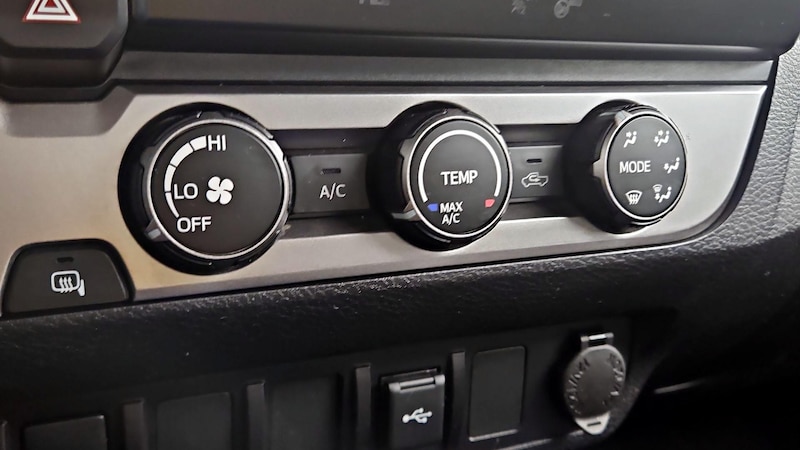 2023 Toyota Tacoma SR 14