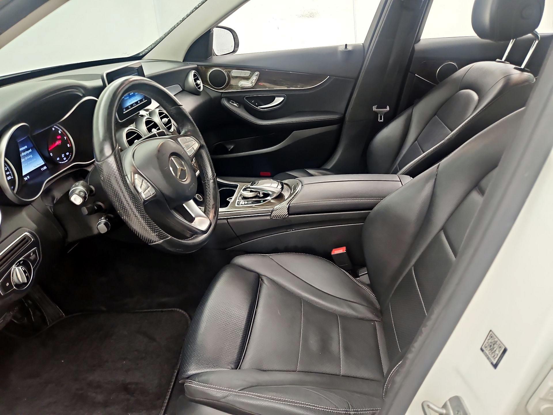 Thumbnail: 2016 Mercedes-Benz C-Class - 11