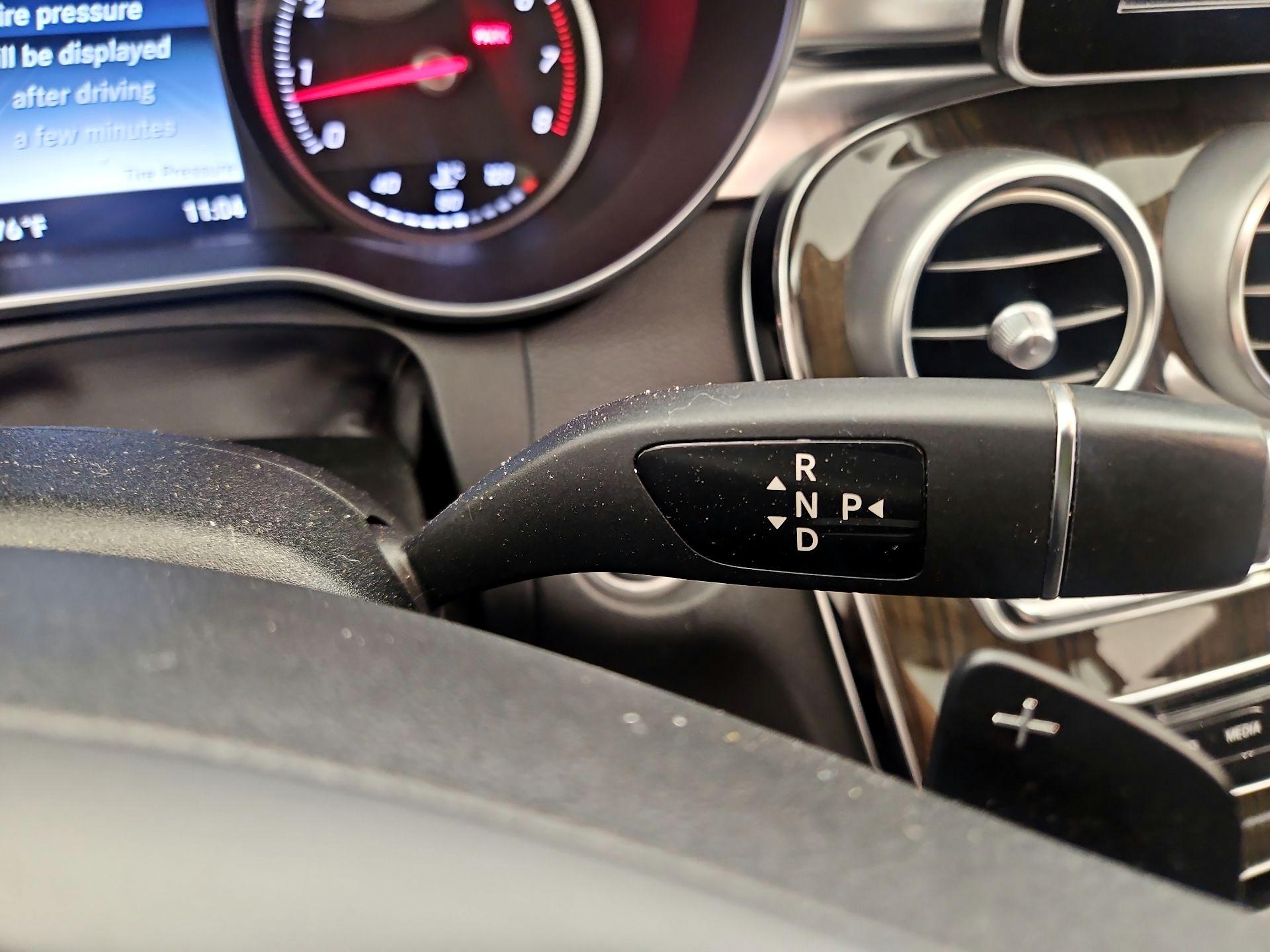 Thumbnail: 2016 Mercedes-Benz C-Class - 17