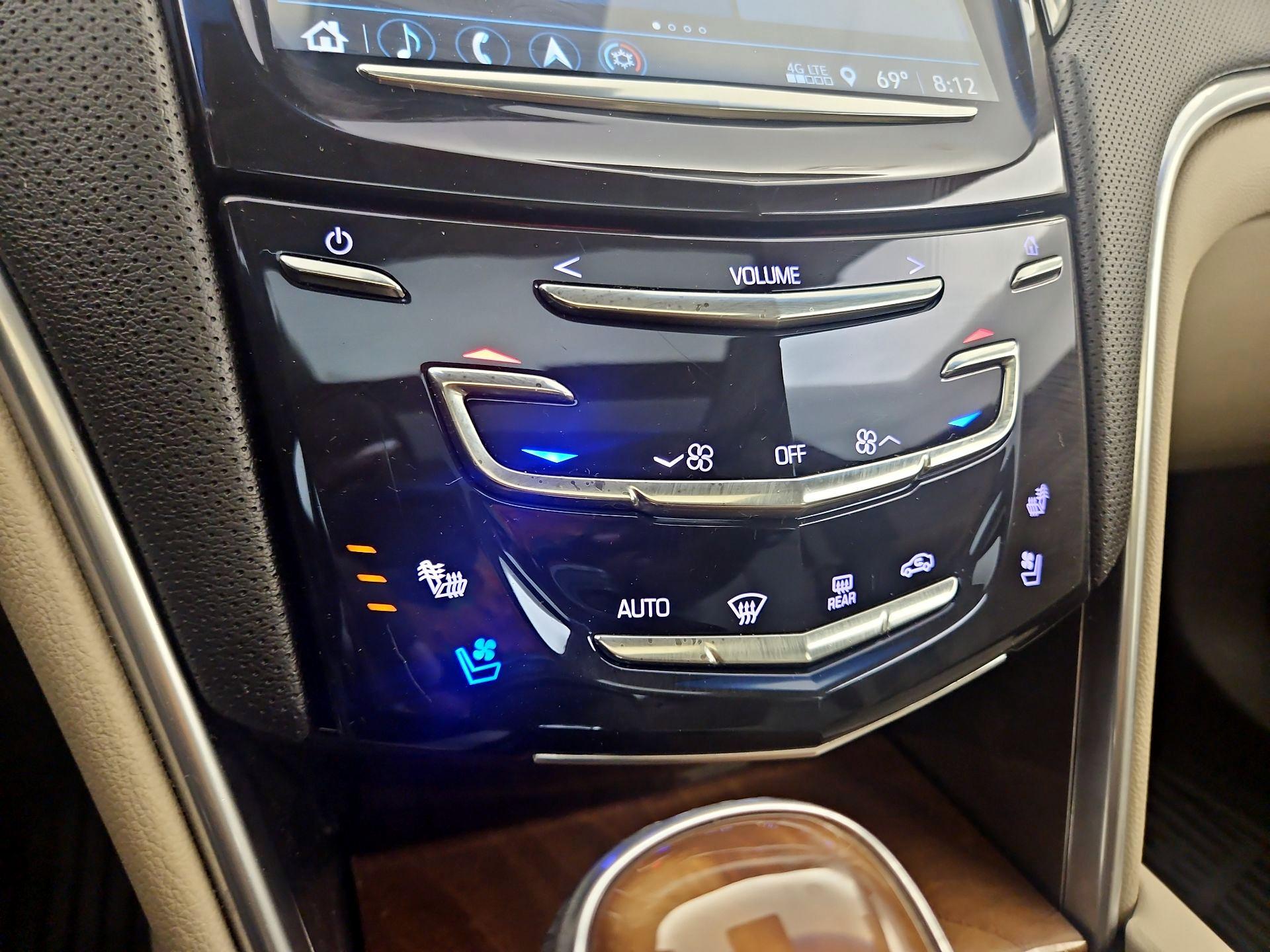 Thumbnail: 2018 Cadillac XTS - 15