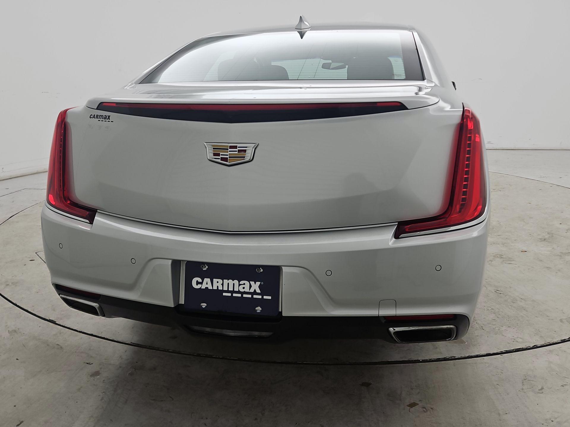 Thumbnail: 2018 Cadillac XTS - 6