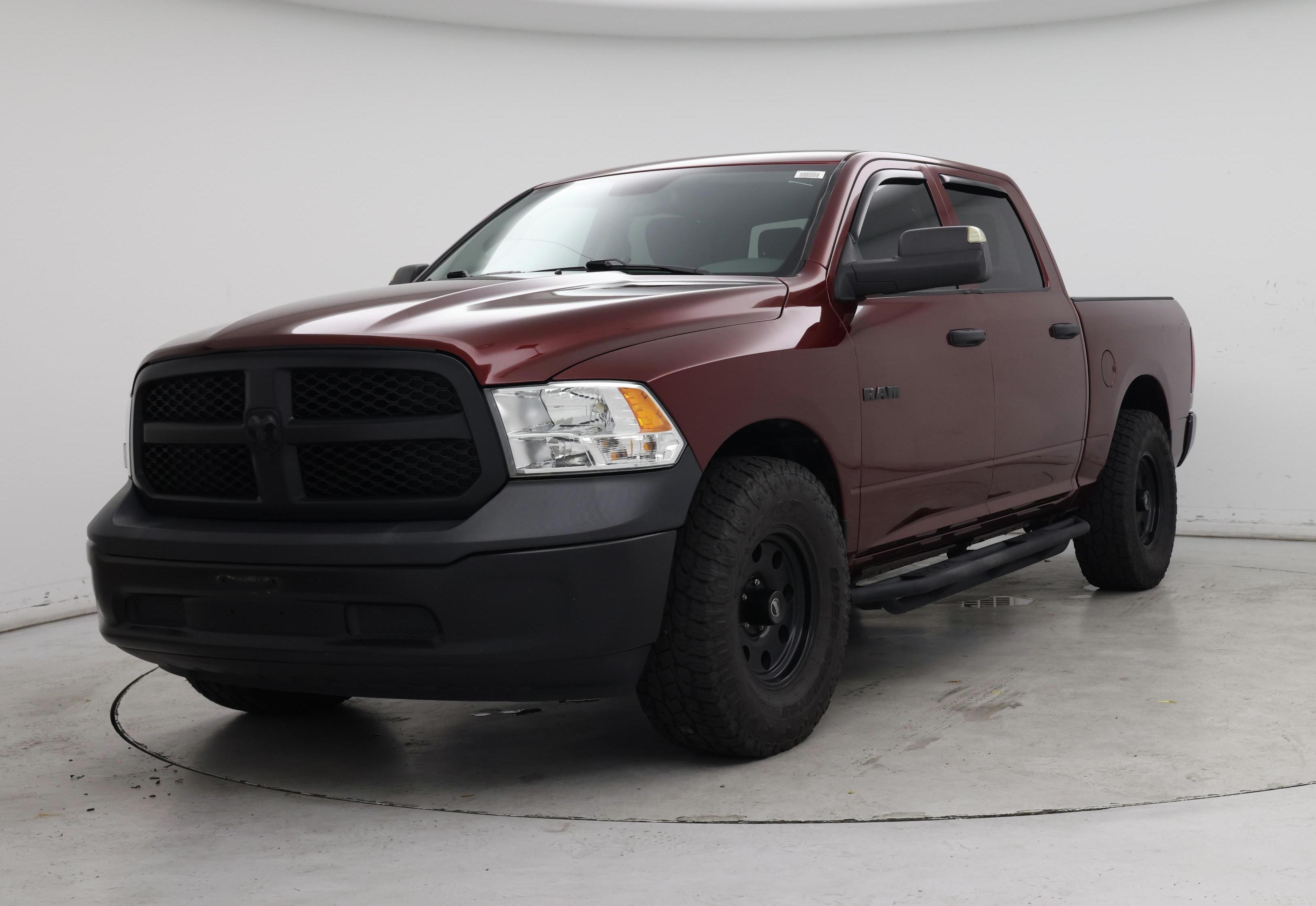 Thumbnail: 2020 RAM 1500 Classic - 4
