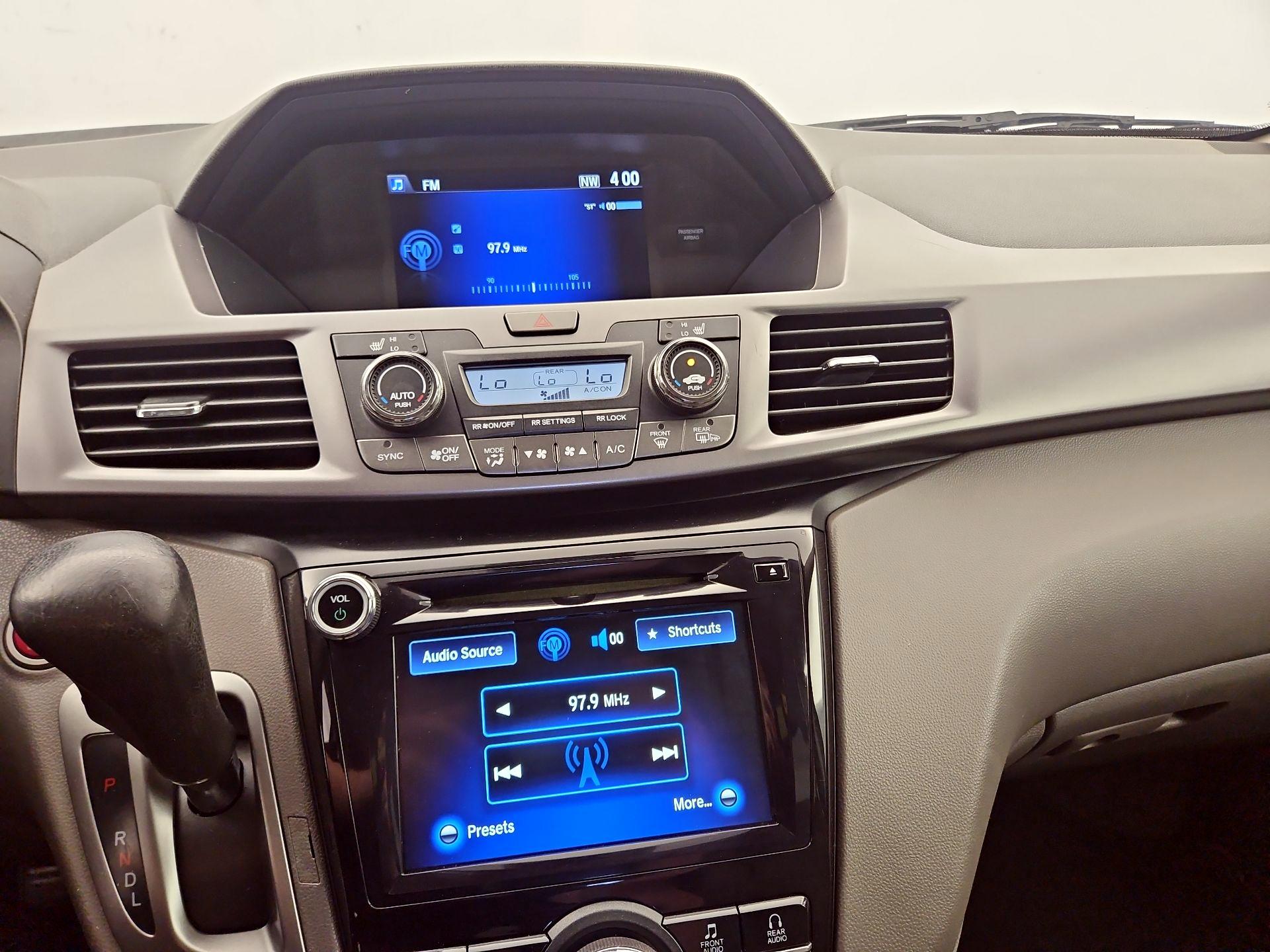 Thumbnail: 2014 Honda Odyssey - 15