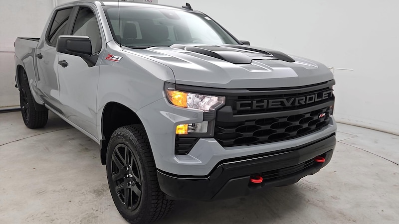 2025 Chevrolet Silverado 1500 Custom Trail Boss Hero Image