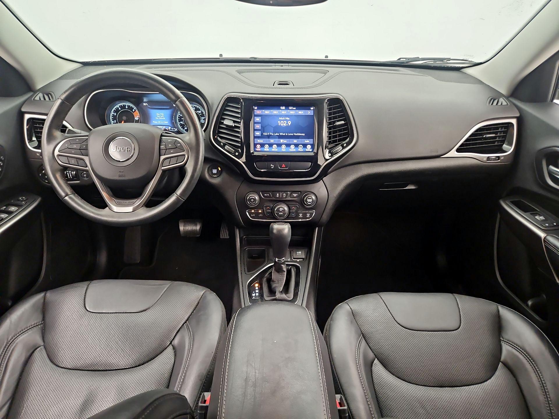 Thumbnail: 2019 Jeep Cherokee - 9
