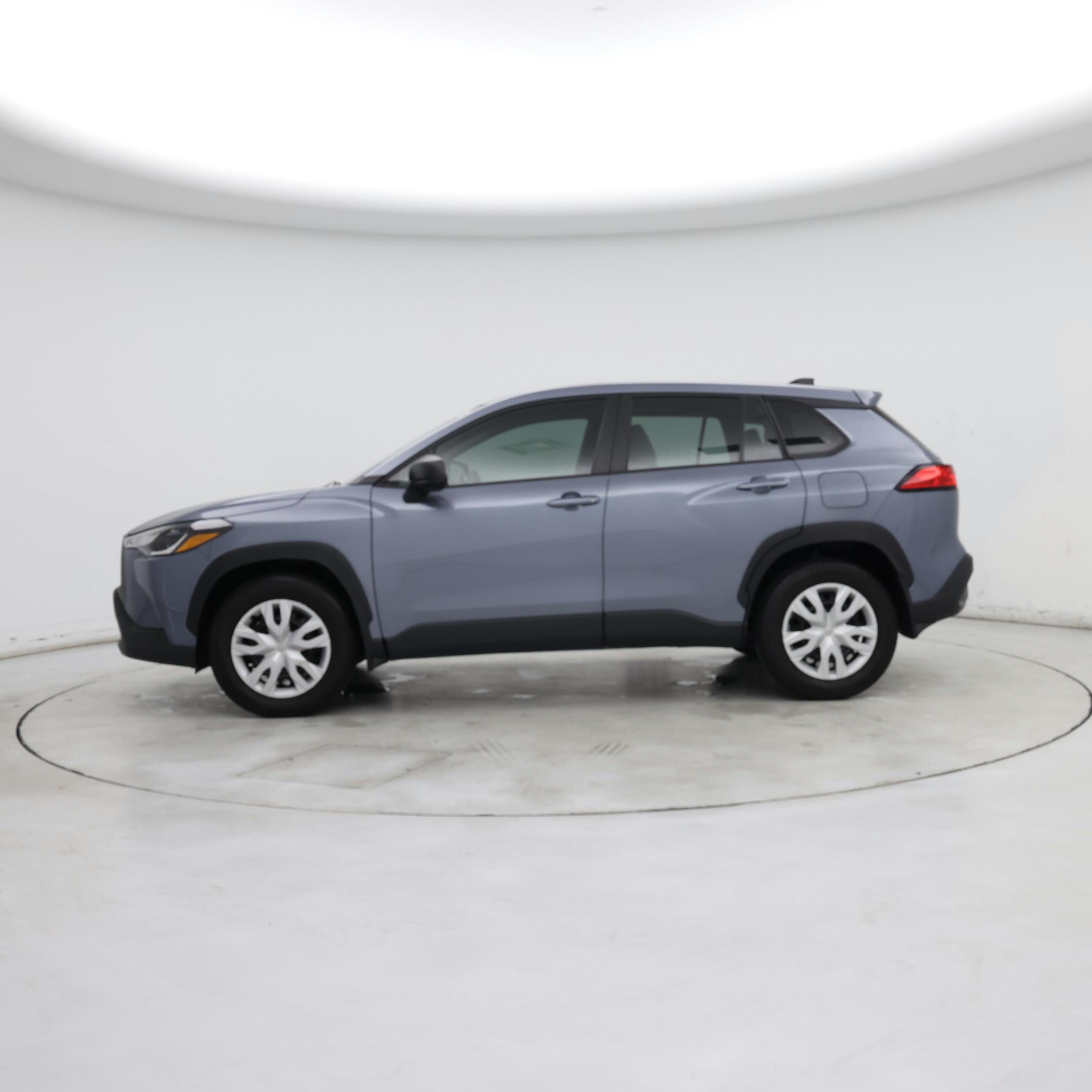 Thumbnail: 2022 Toyota Corolla Cross - 3