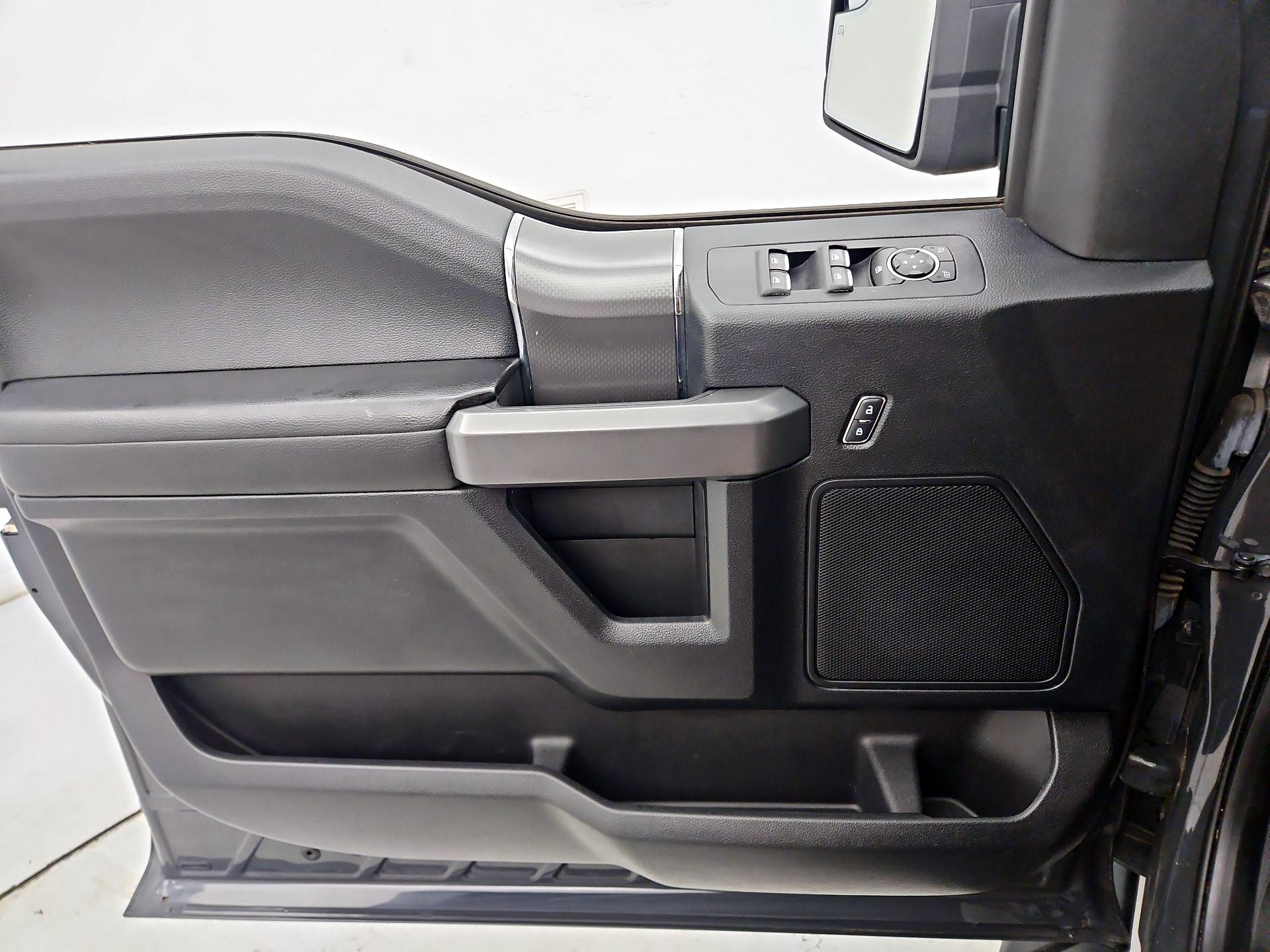 Thumbnail: 2016 Ford F-150 - 12