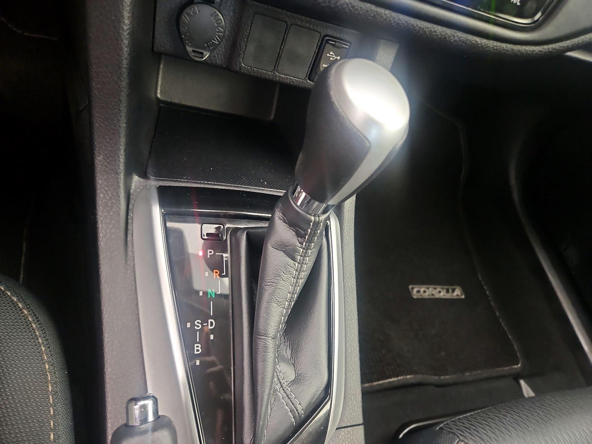 Thumbnail: 2019 Toyota Corolla - 17