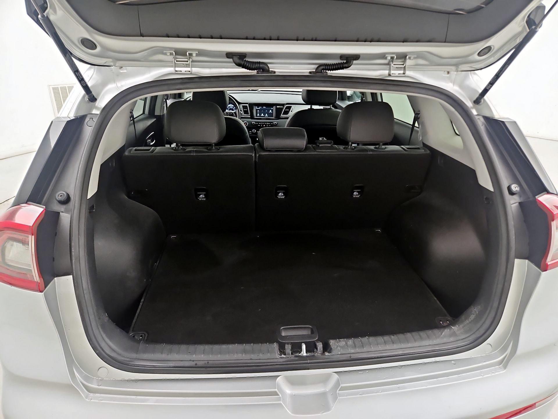 Thumbnail: 2019 Kia Niro - 20