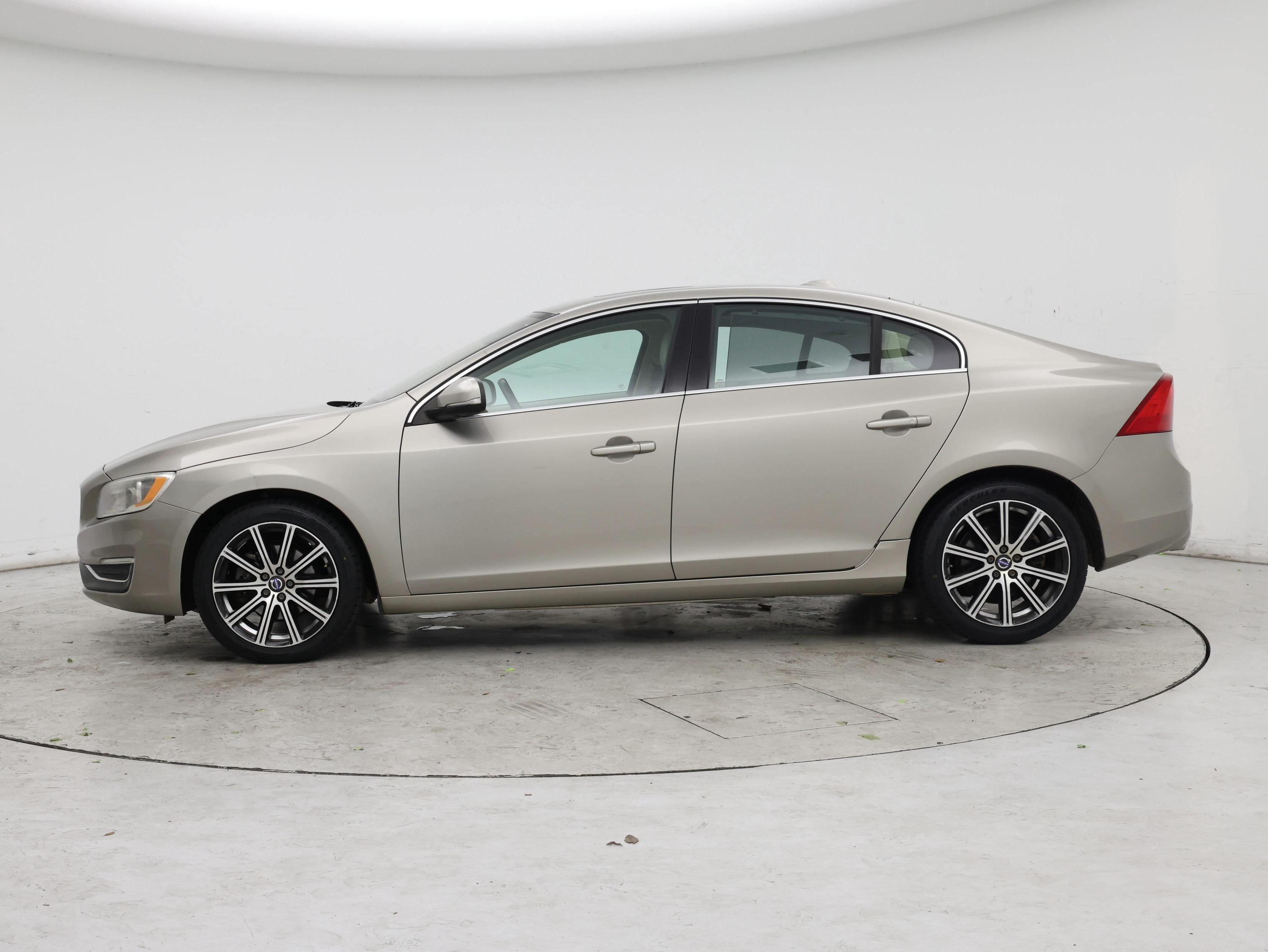 Thumbnail: 2016 Volvo S60 - 3