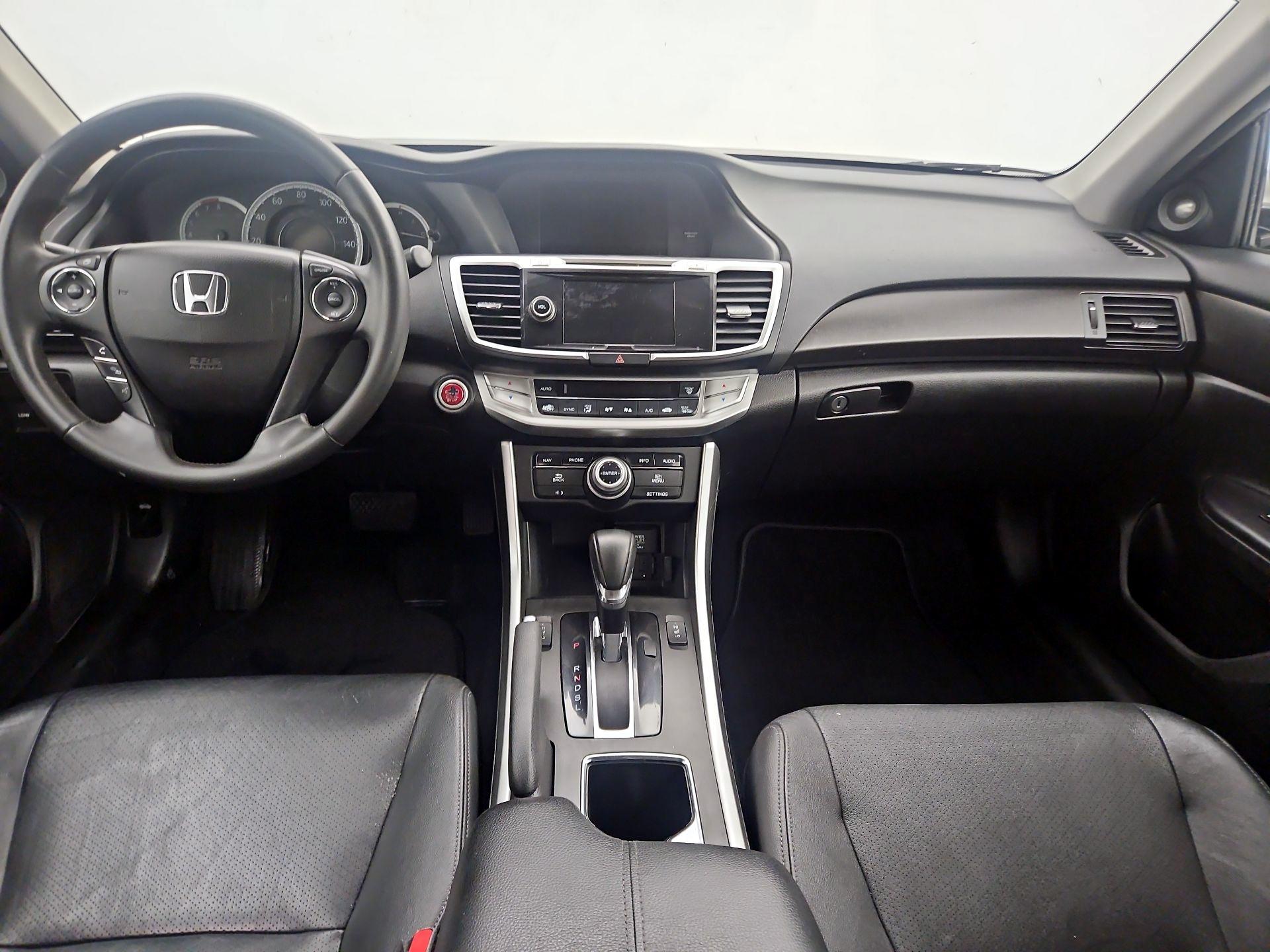 Thumbnail: 2015 Honda Accord - 9