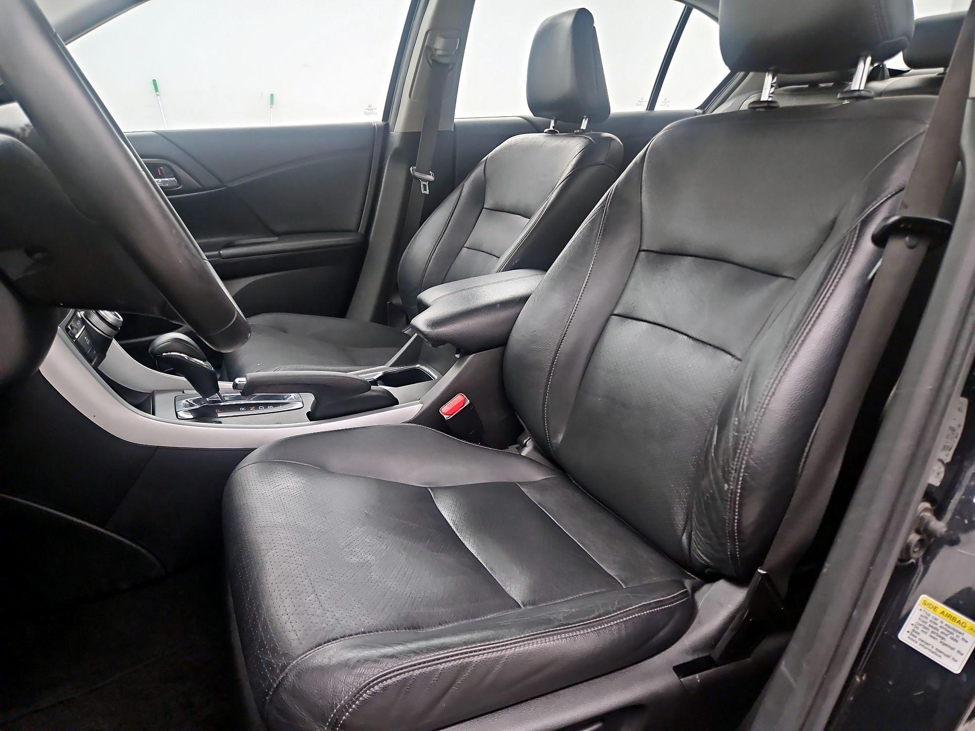 Thumbnail: 2015 Honda Accord - 11