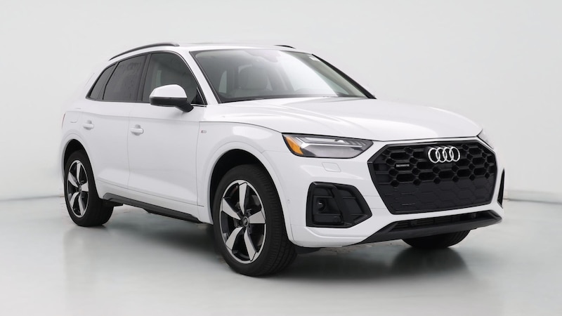 2023 Audi Q5 e Prestige Hero Image