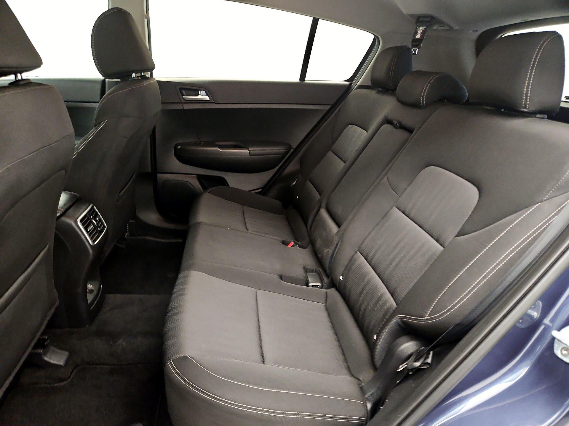 Thumbnail: 2020 Kia Sportage - 19
