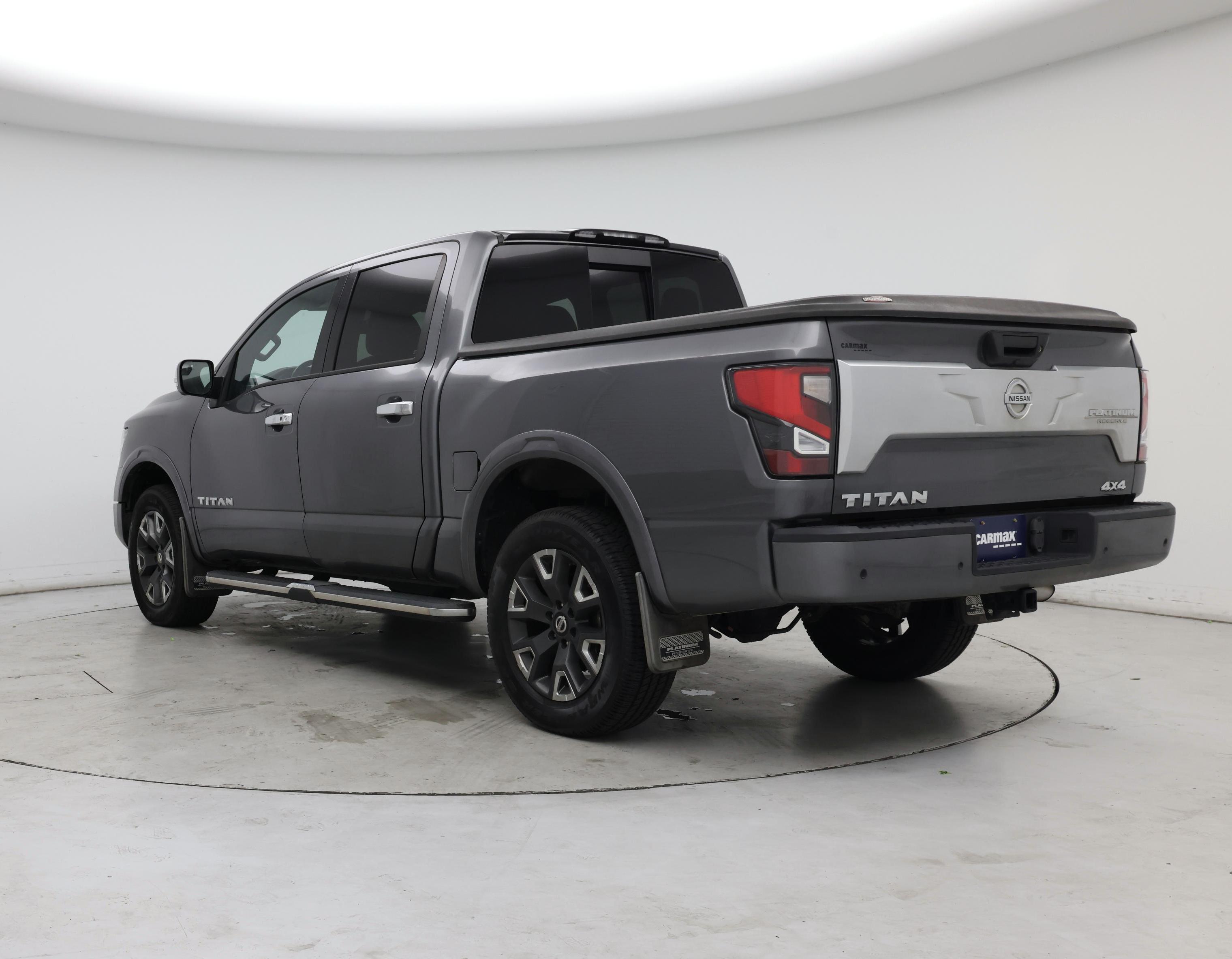 Thumbnail: 2021 Nissan Titan - 2
