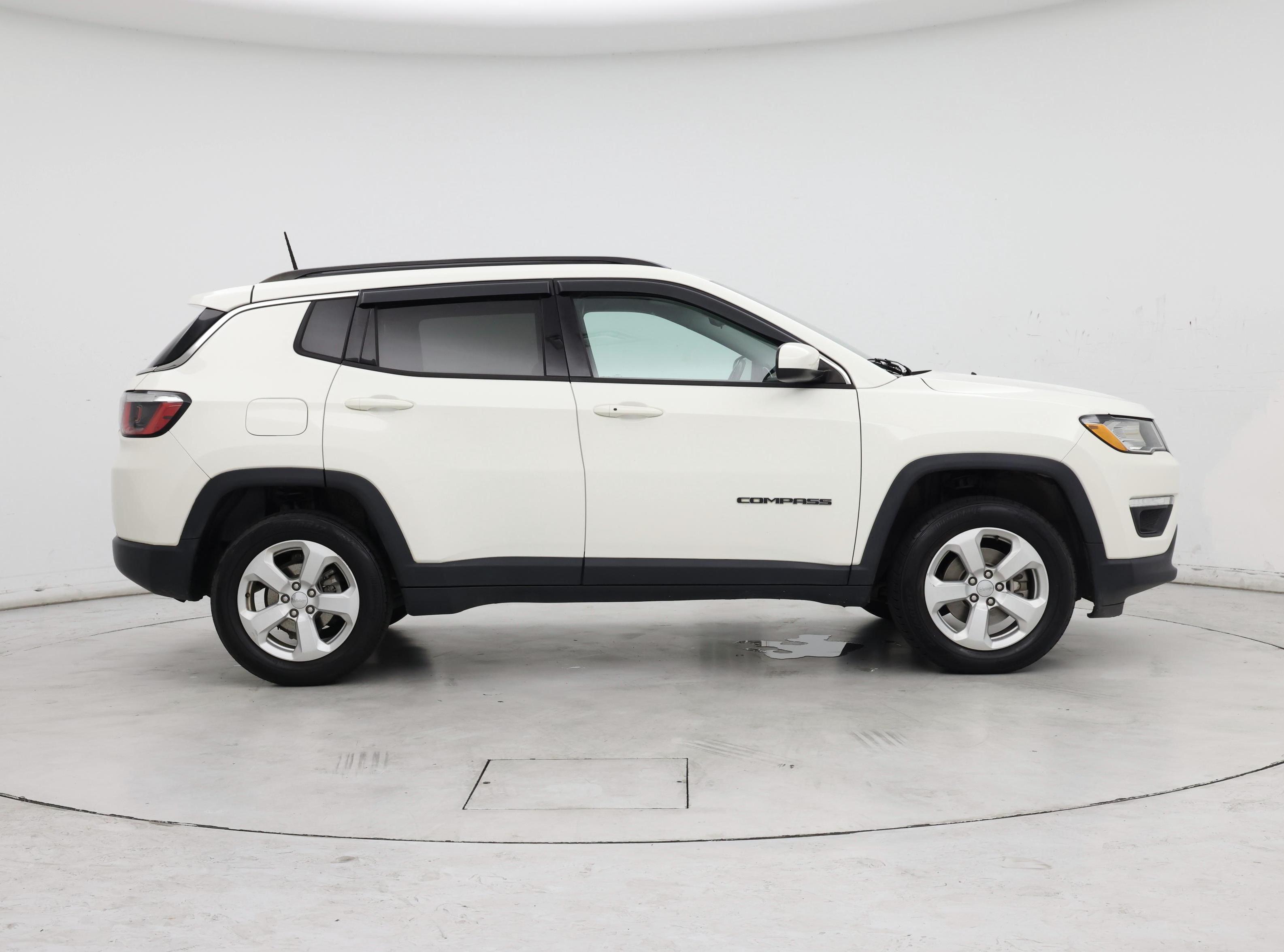 Thumbnail: 2018 Jeep Compass - 7
