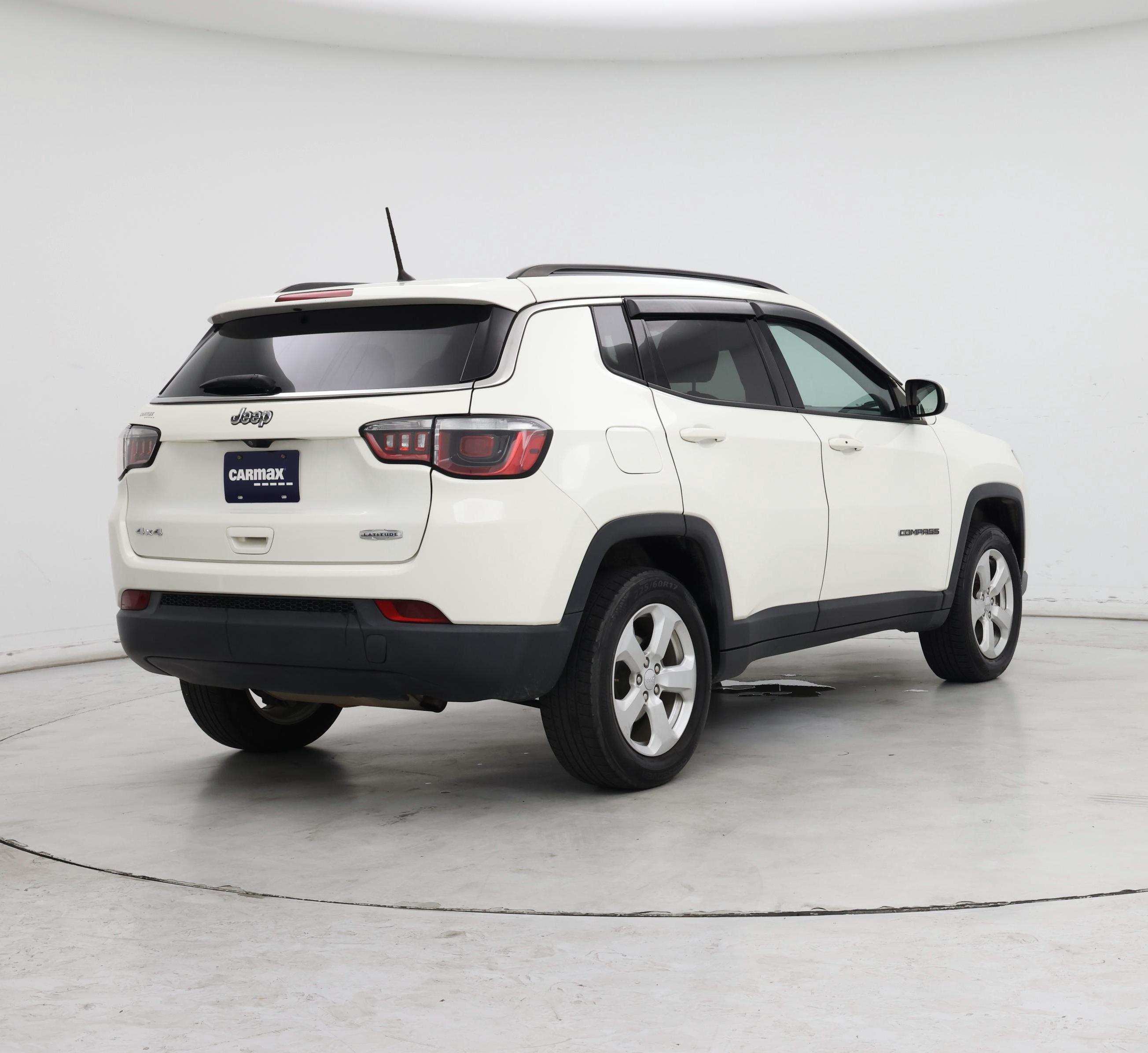 Thumbnail: 2018 Jeep Compass - 8